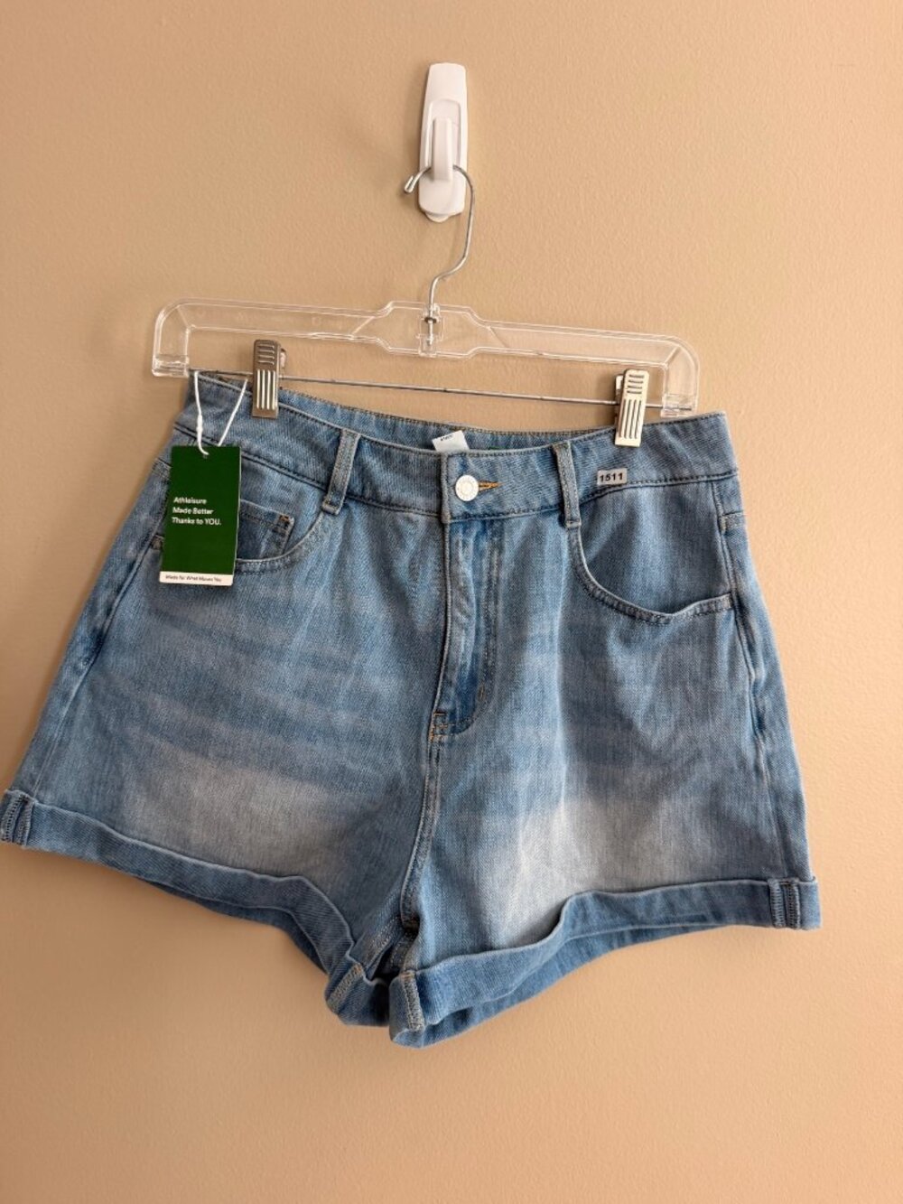Halara M Womens Medium Light Wash Denim Shorts -see pics With Pockets & Rolled